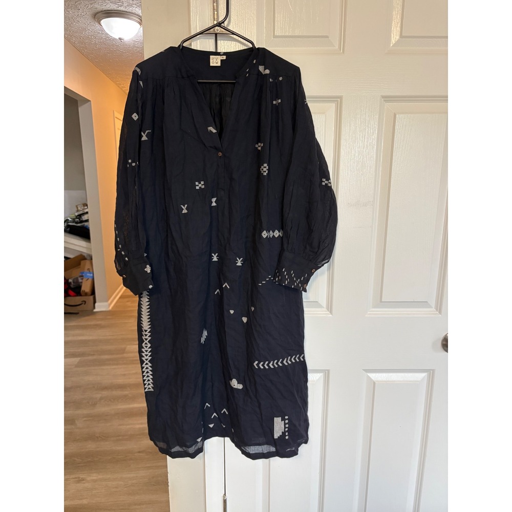 Black Embroidered Midi Dress - Lightweight Long Sleeve - Picture 2 of 7